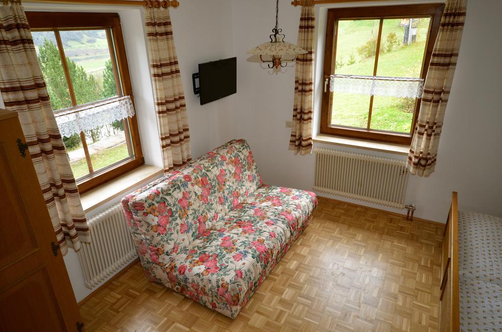 バート・ホーフガシュタイン Forsthaus Angertalヴィラ 部屋 写真