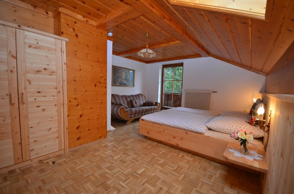 バート・ホーフガシュタイン Forsthaus Angertalヴィラ 部屋 写真